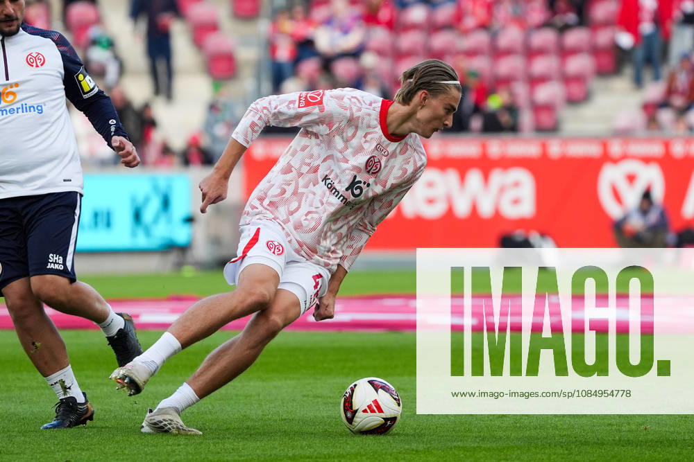 Kacper Potulski (1. FSV Mainz 05) - 24.10.2026 1. FSV Mainz 05 vs.Werder Bremen, MEWA Arena, Bundesliga 7. Spieltag