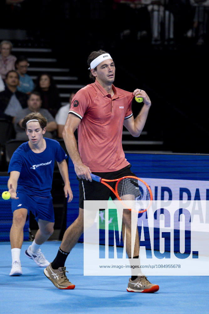 TENNIS : ATP, Tennis Herren 250 - Grand Prix Tennis AURA - Decines (France) 24 10 2026 Tommy PAUL (USA) vs Taylor FRITZ (USA) in the semifinals of the tennis Grand Prix Auvergne Rhône-Alpes at the LDLC Arena in Décines on October 24, 2026. Photo Sandrine Thesillat PsNewZ