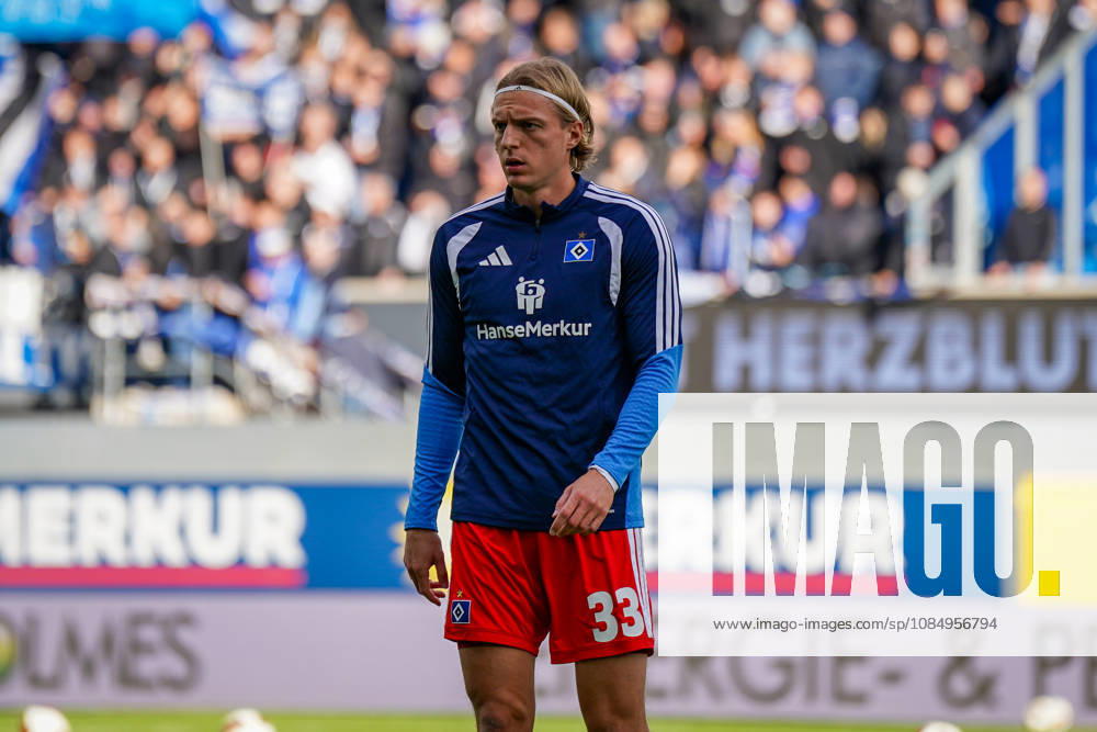 Deutschland: Fussball Bundesliga 2026 - 2027, 7. Spieltag - SC Paderborn vs Hamburger SV - Home-Deluxe-Arena (Paderborn): Sebastiaan Bornauw (Hamburger SV, 33)