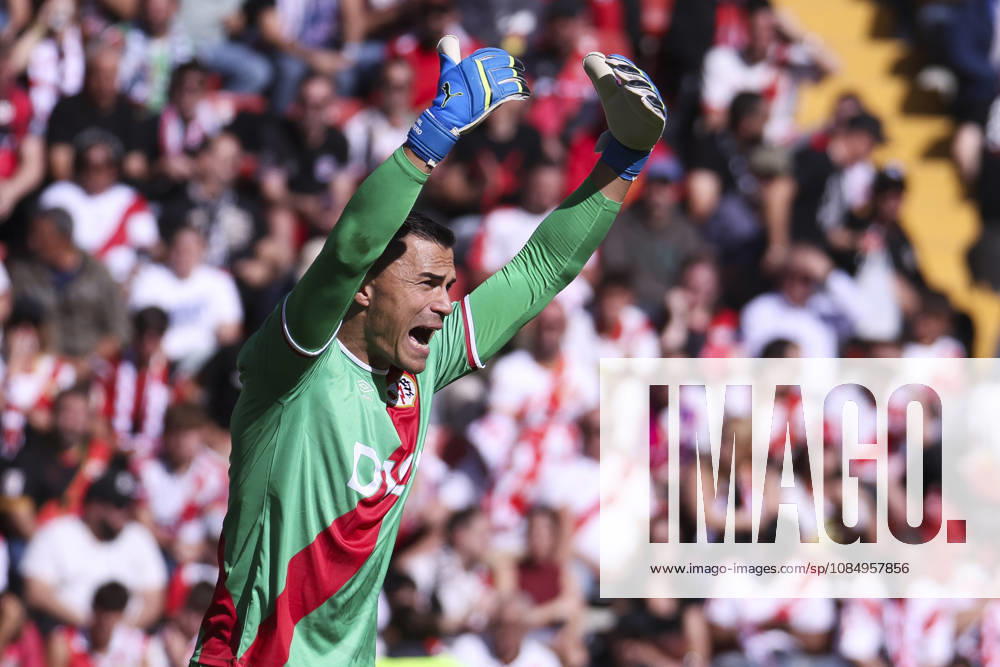 Rayo Vallecano v Espanyol - La Liga EA Sports 2026 27 October 24, 2026, Vallecas Stadium, Madrid, Spain: Emil Audero of Rayo Vallecano during La Liga EA Sports match between Rayo Vallecano and Elche CF at Vallecas Stadium on October 24, 2026 in Madrid, Spain. Madrid Vallecas Stadium Madrid Spain