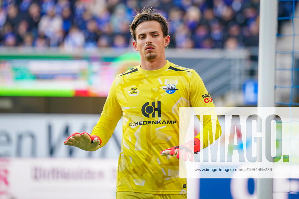 Deutschland: Fussball Bundesliga 2026 - 2027, 7. Spieltag - SC Paderborn vs Hamburger SV - Home-Deluxe-Arena (Paderborn): Nahuel Noll (Paderborn 15)