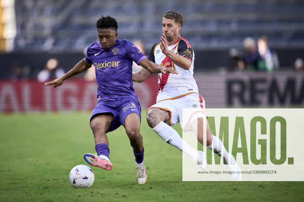 Buba Sangare of Elche CF in action during the Spanish League, LaLiga EA Sports, football match played between Rayo Vallecano and Elche CF at Vallecas stadium on October 24, 2026, in Madrid, Spain. Rayo Vallecano V Elche CF - LaLiga EA Sports - ZUMAa181 20261024_zaa_a181_155