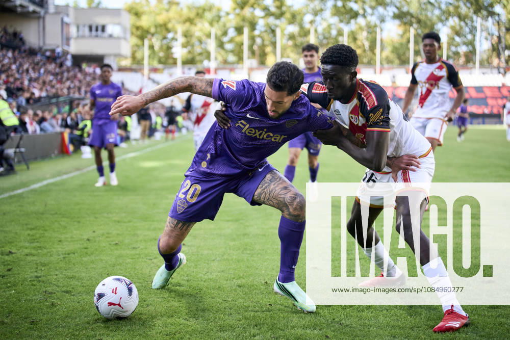 Tete Morente of Elche CF and Gnangoro Bouare of Rayo Vallecano in action during the Spanish League, LaLiga EA Sports, football match played between Rayo Vallecano and Elche CF at Vallecas stadium on October 24, 2026, in Madrid, Spain. Rayo Vallecano V Elche CF - LaLiga EA Sports - ZUMAa181 20261024_zaa_a181_157