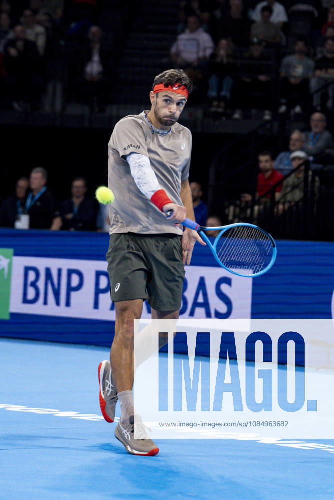 TENNIS : ATP, Tennis Herren 250 - Grand Prix Tennis AURA - Decines (France) 24 10 2026 Flavio COBOLLI (ITA) vs Lorenzo MUSETTI (ITA) in the semifinals of the tennis Grand Prix Auvergne Rhône-Alpes at the LDLC Arena in Décines on October 24, 2026. Photo Sandrine Thesillat PsNewZ