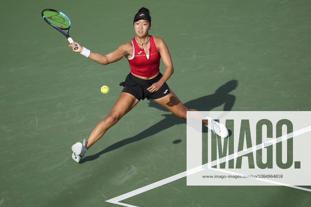 WTA, Tennis Damen Kinoshita Group Japan Open - Day 6 Ann Li of the United States plays during her semi-final match against Ashlyn Krueger of the United States at the 2026 Kinoshita Group Japan Open Women s tennis tournament at Utsubo Tennis Center in Osaka, Japan, on October 24, 2026. Osaka Japan