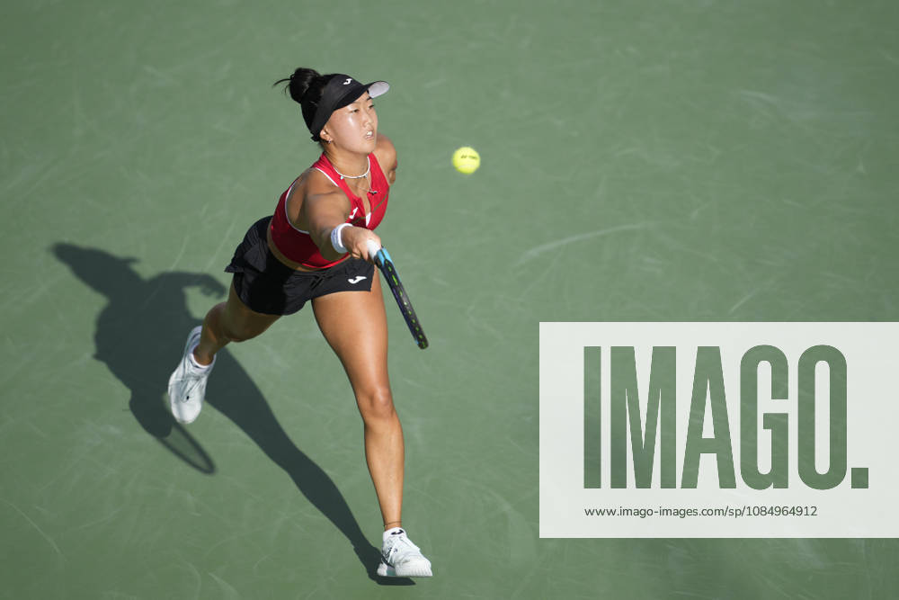 WTA, Tennis Damen Kinoshita Group Japan Open - Day 6 Ann Li of the United States plays during her semi-final match against Ashlyn Krueger of the United States at the 2026 Kinoshita Group Japan Open Women s tennis tournament at Utsubo Tennis Center in Osaka, Japan, on October 24, 2026. Osaka Japan