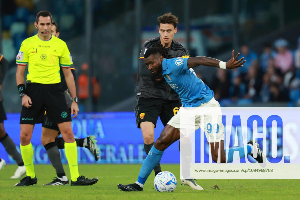Napoli’s Andre-Frank Zambo Anguissa fights for the ball with Roma’s Niccolò Pisilli during the Serie A soccer match between Napoli and Roma at the Diego Armando Maradona Stadium in Naples, southern italy - Saturday , October 24, 2026. - Soccer .