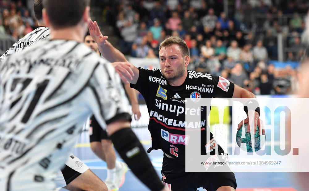 2 - Handball - 1. Bundesliga DAIKIN HBL - Saison 2026 2027 - 10. Spieltag: HC Erlangen Metropolregion Nürnberg HCE - THW Kiel - OGo - - Frieder Bandlow (2, HC Erlangen HCE )