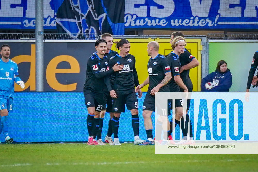 Deutschland: Fussball Bundesliga 2026 - 2027, 7. Spieltag - SC Paderborn vs Hamburger SV - Home-Deluxe-Arena (Paderborn): Tor und Torjubel zum 1:0 durch Rayan Philippe (Paderborn 9) Freude, Emotionen, Jubel