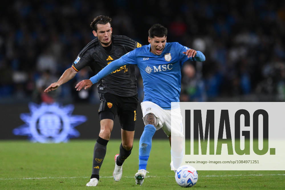 Ni Napoli 24 10 2026 - campionato di calcio serie A Napoli-Roma foto Nicola Ianuale Image nella foto: Mathias Olivera-Marten de Roon