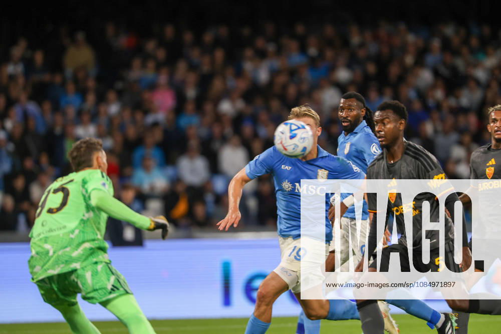 Serie A championship football match - 2026 27: Napoli vs Roma Rasmus Hojlund OF SSC Napoli during the football match on 24 10 2026 part of the 2026 27 Italian Serie A championship held in Naples at the Stadio Diego Armando Maradona between SSC Napoli and AS Roma NAPOLI stadio Diego Armando Maradona CAMPANIA ITALIA