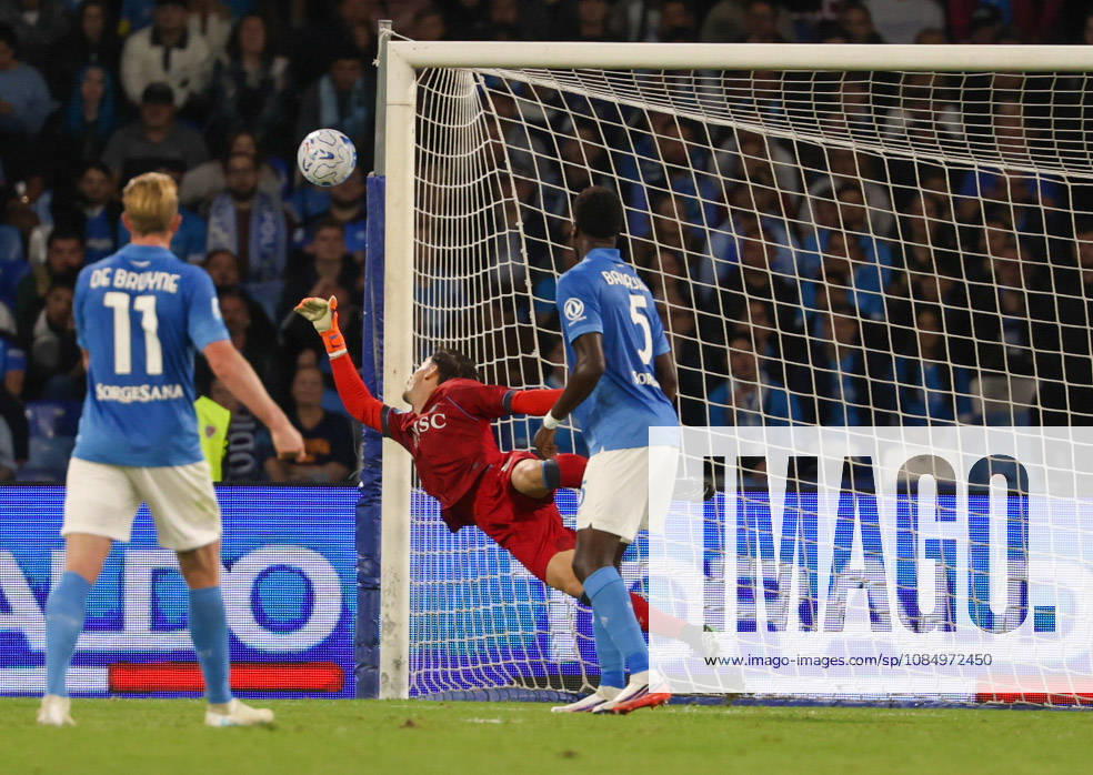 Serie A championship football match - 2026 27: Napoli vs Roma Alex Meret OF SSC Napoli during the football match on 24 10 2026 part of the 2026 27 Italian Serie A championship held in Naples at the Stadio Diego Armando Maradona between SSC Napoli and AS Roma NAPOLI stadio Diego Armando Maradona CAMPANIA ITALIA