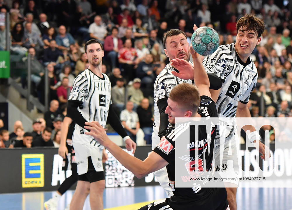 2 - Handball - 1. Bundesliga DAIKIN HBL - Saison 2026 2027 - 10. Spieltag: HC Erlangen Metropolregion Nürnberg HCE - THW Kiel - OGo - - Sander Andreassen Overjordet ( 8, HC Erlangen HCE )