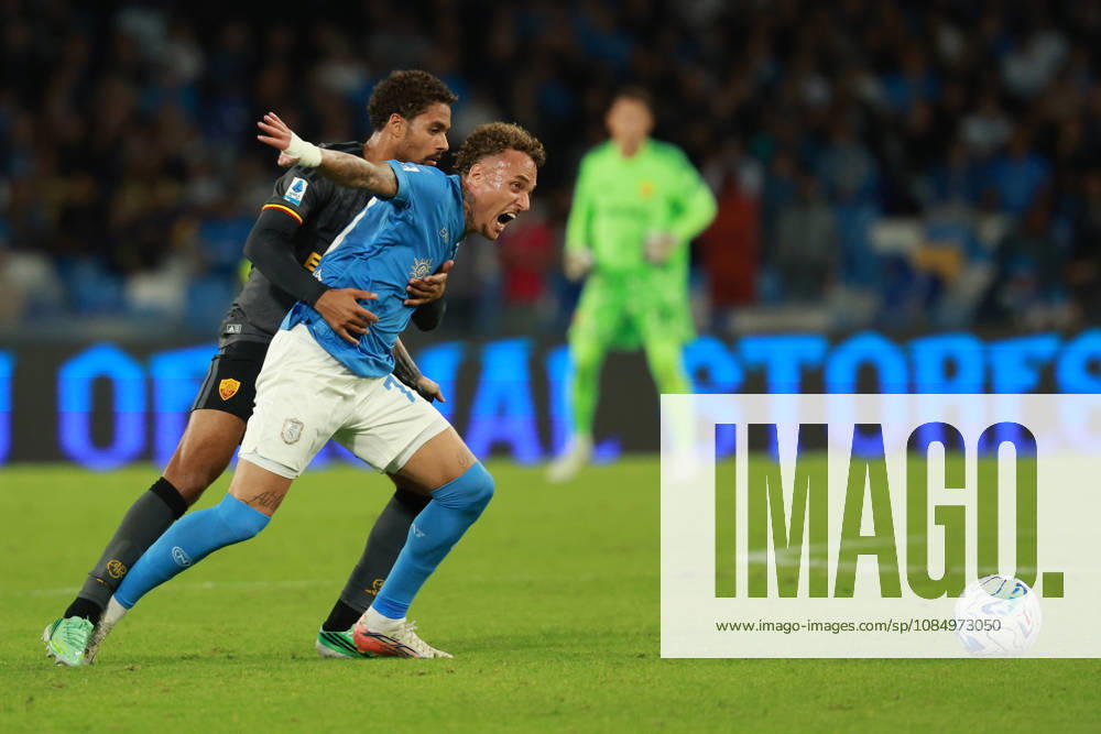 Napoli’s Noa Lang during the Serie A soccer match between Napoli and Roma at the Diego Armando Maradona Stadium in Naples, southern italy - Saturday , October 24, 2026. - Soccer .