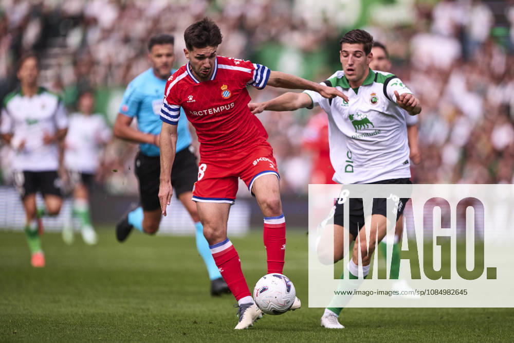 Real Racing Club de Santander v RCD Espanyol de Barcelona - LaLiga EA Sports 2026 27 Javier Hernandez of RCD Espanyol controls the ball during the LaLiga EA Sports match between Real Racing Club and RCD Espanyol at Campos de El Sardinero in Santander, Spain, on October 24, 2026. Santandrer Spain