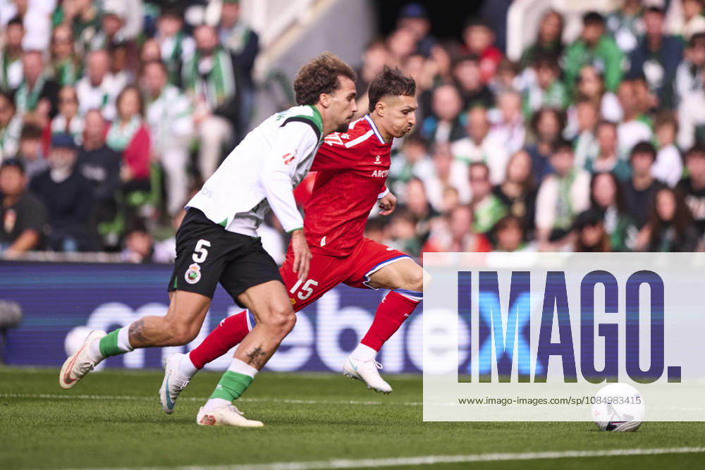 Real Racing Club de Santander v RCD Espanyol de Barcelona - LaLiga EA Sports 2026 27 Bryan Zaragoza of RCD Espanyol duels for the ball with Pablo Ramon of Real Racing Club during the LaLiga EA Sports match between Real Racing Club and RCD Espanyol at Campos de El Sardinero in Santander, Spain, on October 24, 2026. Santandrer Spain