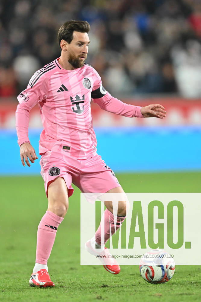 Harrison, New Jersey United States of America. 24 Oct, 2026. Inter Miami CF forward LIONEL MESSI (10) in action at Sports Illustrated Stadium New York Red Bulls defeat Inter Miami CF 2 to 0. Credit: , Jr. Zuma Press MLS, Fussball Herren, USA 2026: New York Red Bulls 2:0 Inter Miami CF - ZUMAa301 20261024_aaf_a301_035