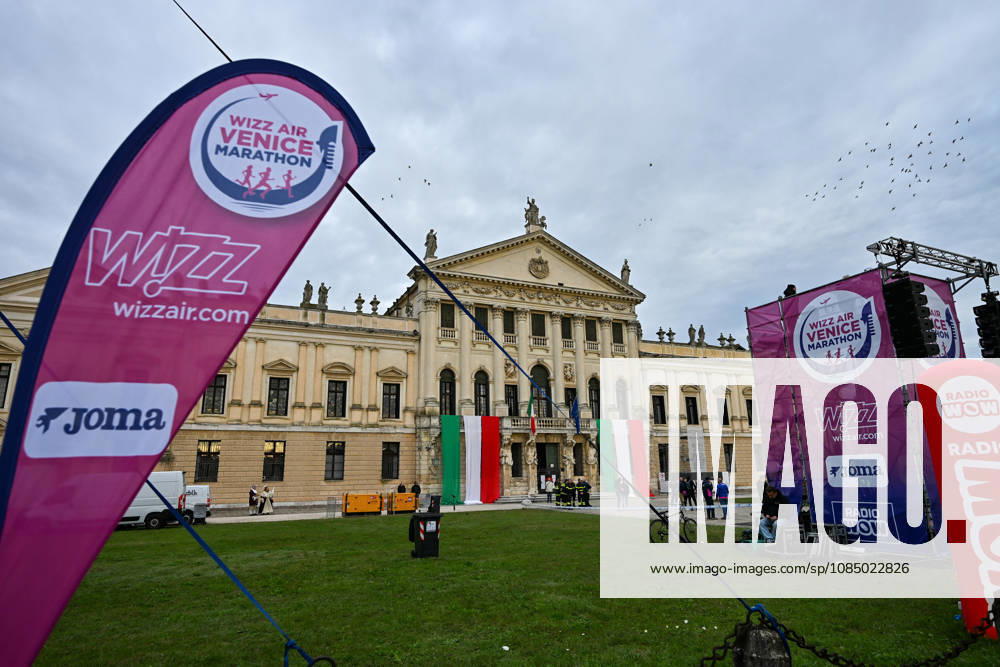 IPA90160962 - General view of the Monumental Royal Villa of Stra during the 40th Venice Marathon in 2026, a marathon race in Venice, Italy, on October 25, 2026
