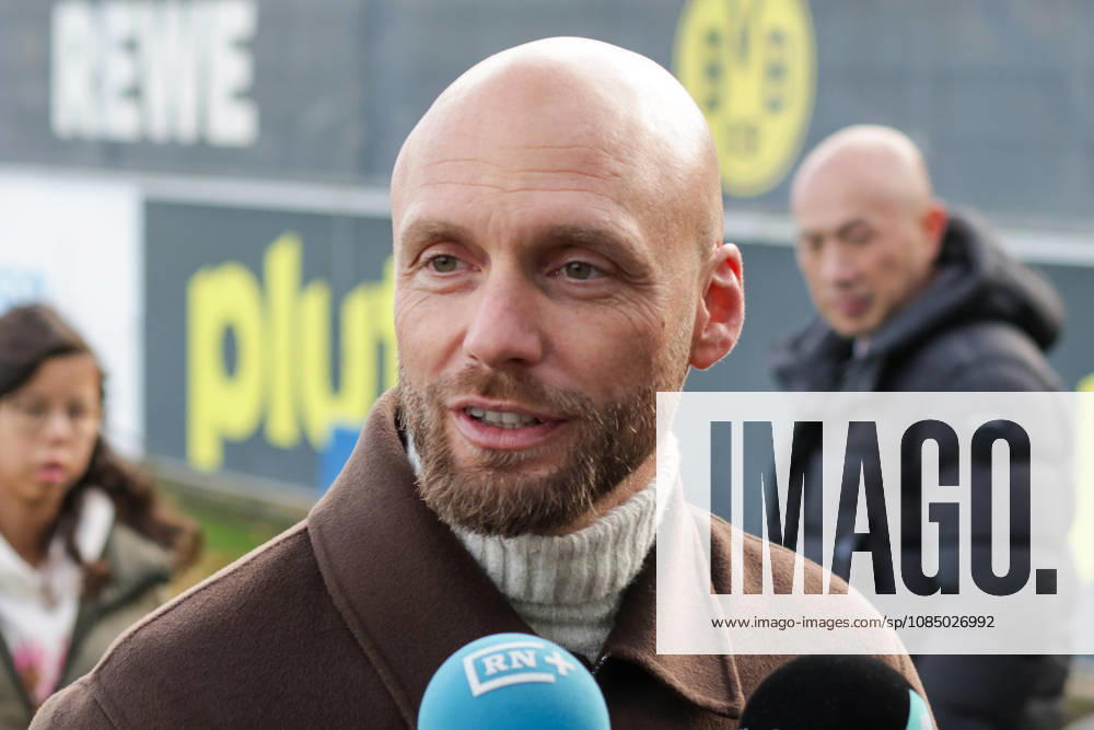 Fussball 1. Bundesliga, Borussia Dortmund - Training v.l. Ole Book (Borussia Dortmund) Dortmund
