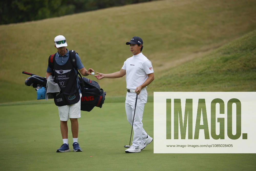 Oct 25, 2026-Cheonan, South Korea-Yuto KATSURAGAWA of Japan action on 16th Green during a DP World Tour Genesis Championship Final Round at Woo Jeong Hills CC in Cheonan, South Korea. Cheonan SOUTH KOREA - ZUMAr168 20261025_aap_r168_069