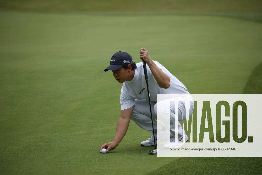 Oct 25, 2026-Cheonan, South Korea-Yuto KATSURAGAWA of Japan action on 18th Green during a DP World Tour Genesis Championship Final Round at Woo Jeong Hills CC in Cheonan, South Korea. DP Tour Genesis Championship Final Round - ZUMAr168 20261025_aap_r168_066