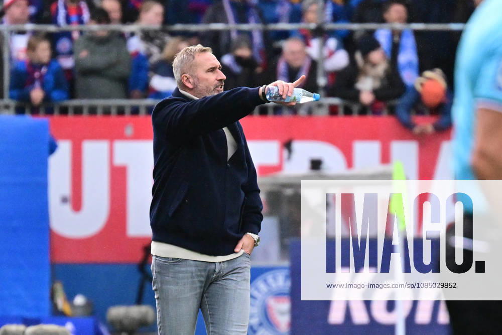 Fußball, Herren, 2.BL (Bundesliga), Saison 2026 2027, Holstein Kiel - SG Dynamo Dresden, 9. Spieltag, KSV, SGD, Holstein-Stadion Trainer Tim Walter (Kiel) Kiel, Holstein-Stadion Holstein-Stadion Schleswig-Holstein Deutschland