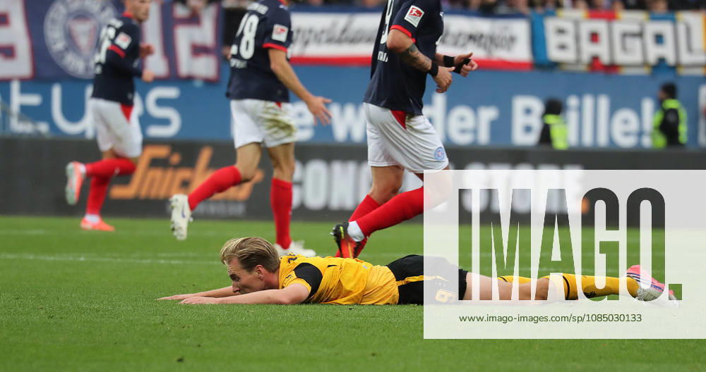 Vincent Vermeij (Dynamo Dresden) enttaeuscht Fussball, Herren, Saison 2026 2027, 2.BL, Holstein Stadion, Holstein Kiel gegen Dynamo Dresden DFL REGULATIONS PROHIBIT ANY USE OF PHOTOGRAPHS AS IMAGE SEQUENCES AND OR QUASI-VIDEO.