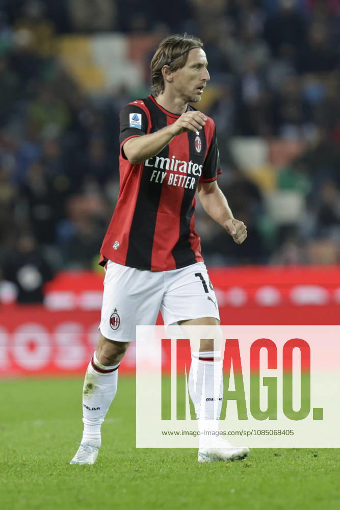 IPA90182512 - AC Milan s Luka Modric during the Serie A Enilive soccer match between Udinese and Milan at the Bluenergy Stadium in northeastern Italy on October 25, 2026.