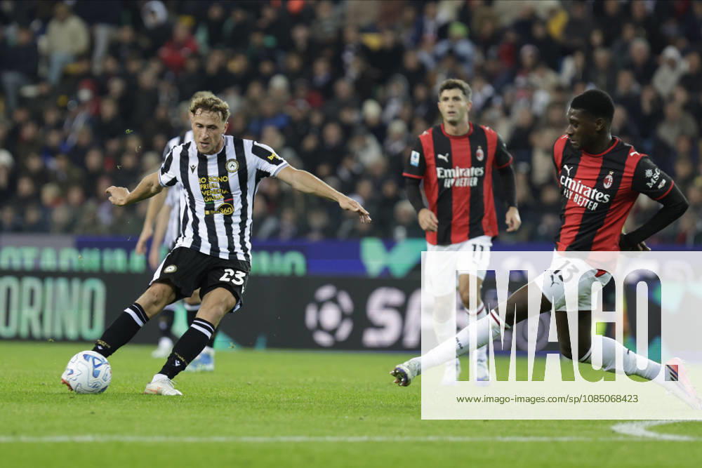 IPA90182515 - Udinese s Mergim Vojvoda during the Serie A Enilive soccer match between Udinese and Milan at the Bluenergy Stadium in northeastern Italy on October 25, 2026.
