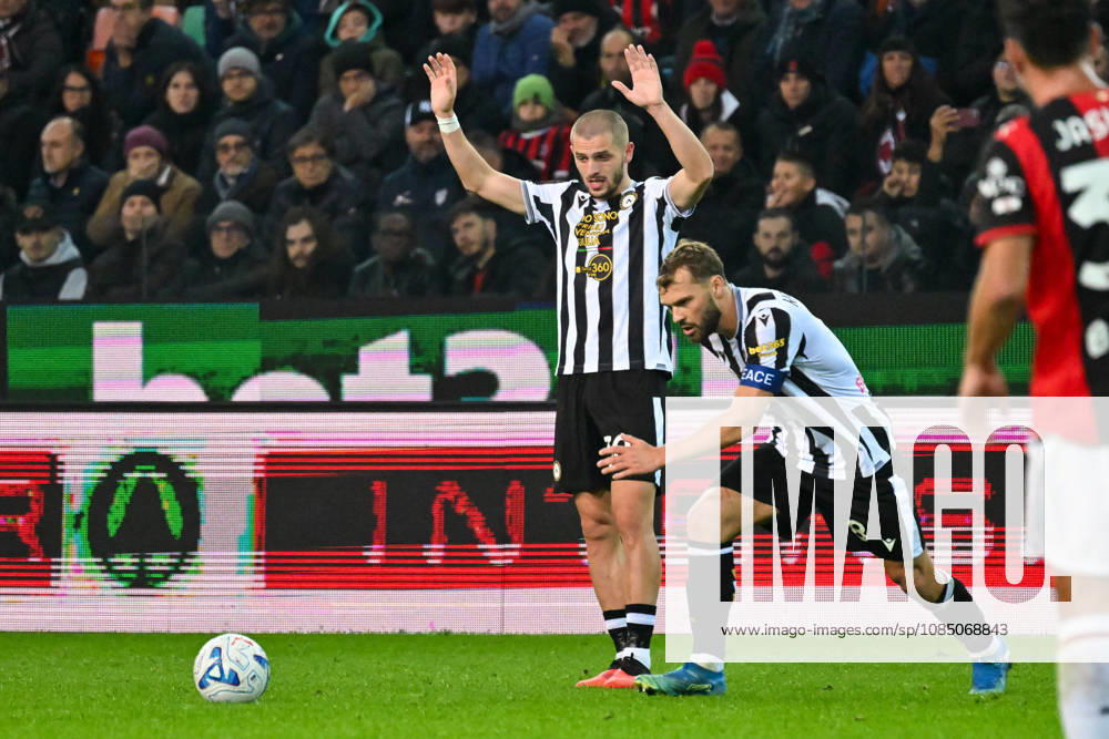 IPA90182900 - A shot of Udinese s Jesper Karlstrom during the Udinese Calcio vs. AC Milan Italian Serie A soccer match in Udine, Italy, on October 25, 2026