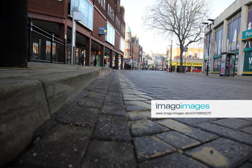 Midgate on the first weekend of Lockdown Three , in Peterborough, Cambridgeshire. Again, people are not allowed to leave home except for minimal food shopping, medical treatment, exercise - once a day, and essential work.