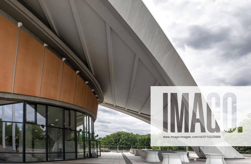 IMAGO Creative: Architektur in Berlin Haus der Kulturen der Welt, Tiergarten, Berlin, Deutschland, Europa