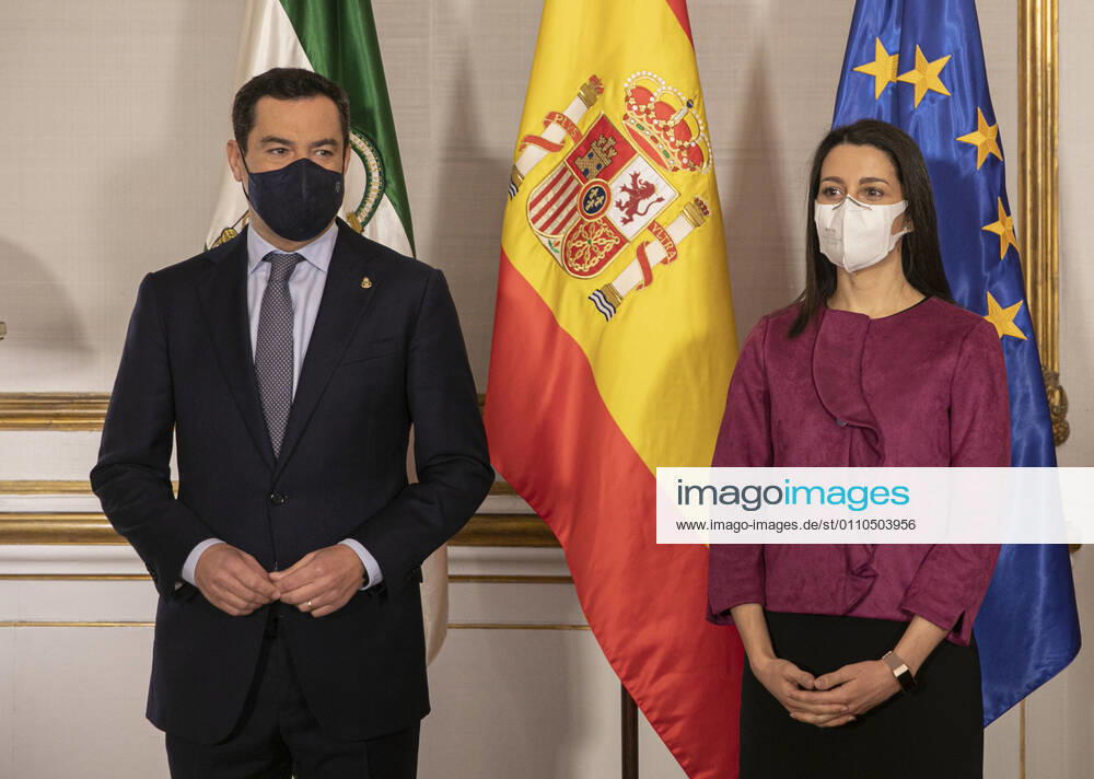 The President of the Junta de Andalucia, Juanma Moreno (i) during the meeting with the President of Ciudadanos (Cs), Ines Arrimadas (d), at the Palacio de San Telmo, Seville (Andalucia, Spain), on January 20, 2021. 20 JANUARY 2021 Maria Josà Lopez LagenciaEP 01 20 2021 Seville (Andalusia) Seville (Andalusia) Spain