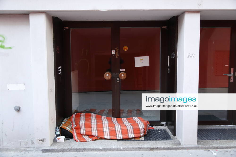 Covid-19: WIEN - 3. harter Lockdown Wien, 22.01.2021 Obdachlosen-Liegestatt Obdachloser, Unterstandsloser Wien Austria