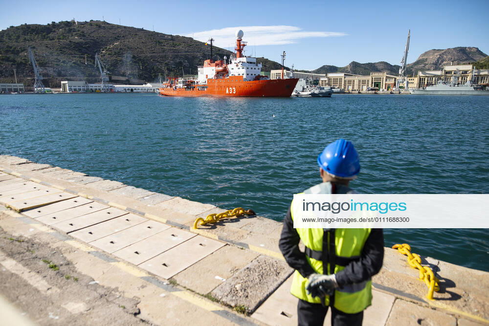 The Oceanographic Research Vessel (BIO) Hespà rides docks in the port of Cartagena, Murcia (Spain), on February 1st, 2021. The Hespà rides set sail on January 28th from the Arsenal of Las Palmas to begin the transit back to its home port, in Cartagena. The Hespà rides has been in Las Palmas for 24 days and arrived in Cartagena a month after setting sail on 30 December. The Institute of Preventive Medicine of Defence (IMPDEF) has closed the outbreak of coronavirus detected on the ship after obtaining negative results from the last remaining members of the crew to overcome the disease. One of them remains in the Negrin Hospital in Las Palmas. 01 FEBRUARY 2021;HESPERIDES;CARTAGENA;MURCIA;COVID LagenciaEP 02 01 2021 Cartagena, (Murcia)