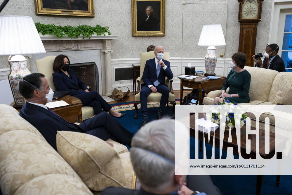 United States President Joe Biden and US Vice President Kamala Harris meet with Republican US Senators about the American Rescue Plan, in the Oval Office of the White House in Washington, DC, Monday, Feb.1, 2021. Pictured from the Presidents left: US Senator Susan Collins (Republican of Maine); US Senator Bill Cassidy (Republican of Louisiana); US Senator Mitt Romney (Republican of Utah); Vice President Harris Washington USA - ZUMAs152 20210201_zaa_s152_025