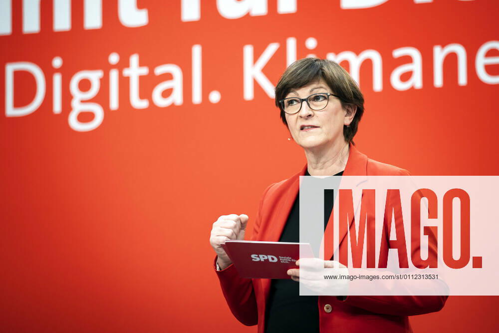 Saskia Esken, Parteivorsitzende der SPD, aufgenommen im Rahmen der SPD Jahresauftaktklausur des Parteivorstandes. Zukunft fuer Dich. Sozial. Digital. Klimaneutral. Berlin, 07.02.2021. Berlin Deutschland