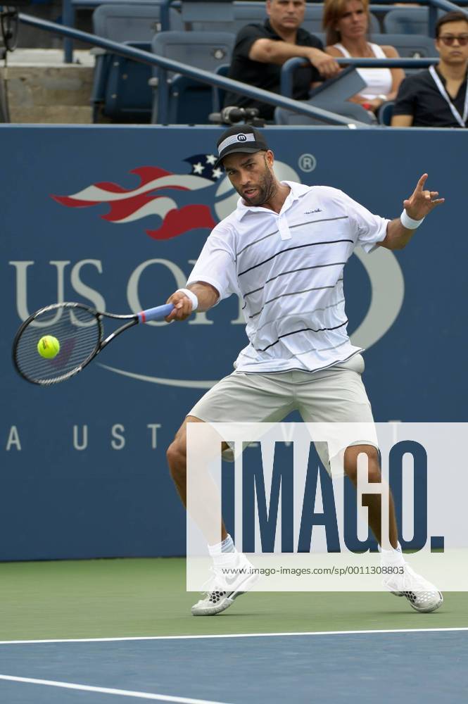 James Blake from The United States (USA) during first round Men s Singles match on Day 1 of the 2012 U.S. Open Tennis Championships at the USTA Billie Jean King National Tennis Center in Flushing, Queens, New York, USA. TENNIS: AUG 27 US Open Icon309120827021