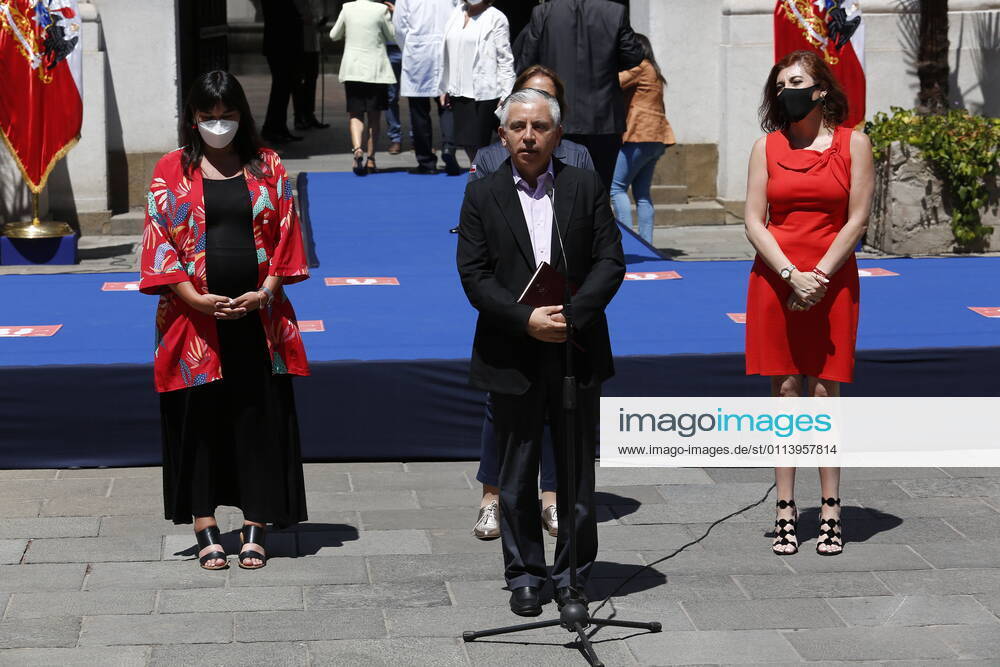 Representatives of the Teachers Association, the Medical Association and the Ombudsmans Office for Children meet with President Sebastian Pinera to discuss the return to classes Marcelo Hernandez Aton Chile, Aton 490628