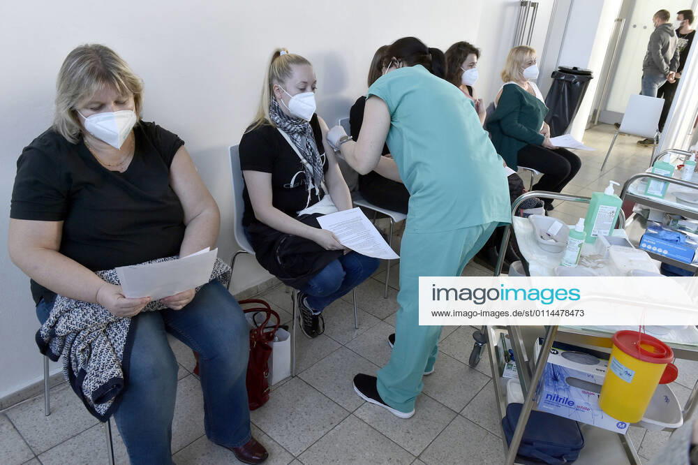 The Vaccination centre at the Brno Exhibition Grounds starts vaccinate the Svazna School teachers with Comirnaty vaccine from Pfizer BioNTech, on Tuesday, March 2nd, 2021. (CTKxPhoto VaclavxSalek) CTKPhotoP202103020836901 sal 01