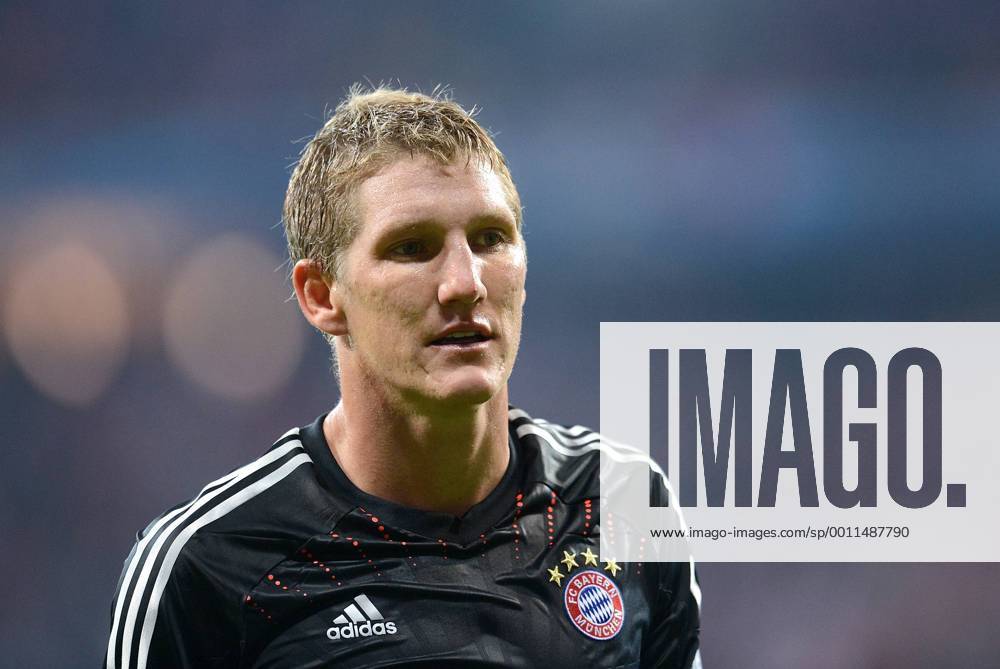 FUSSBALL CHAMPIONS LEAGUE SAISON 2012 2013 GRUPPENPHASE FC Bayern München - FC Valencia 19.09.2012 Bastian Schweinsteiger (FC Bayern München)