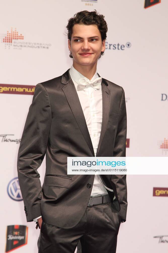 Jimi Blue Ochsenknecht beim Echo 2011 - dem Deutschen Musikpreis am Roten Teppich in der Messe Berlin am Funkturm. Es ist der 20. Echo. 20 Jahre Echo.