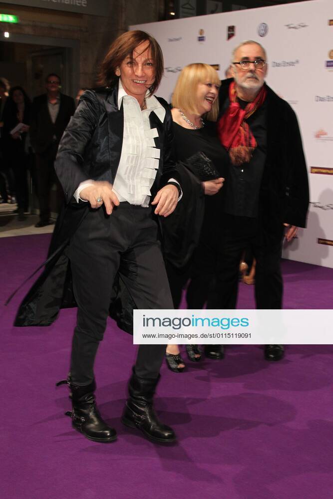 Gianna Nannini beim Echo 2011 - dem Deutschen Musikpreis am Roten Teppich in der Messe Berlin am Funkturm. Es ist der 20. Echo. 20 Jahre Echo.