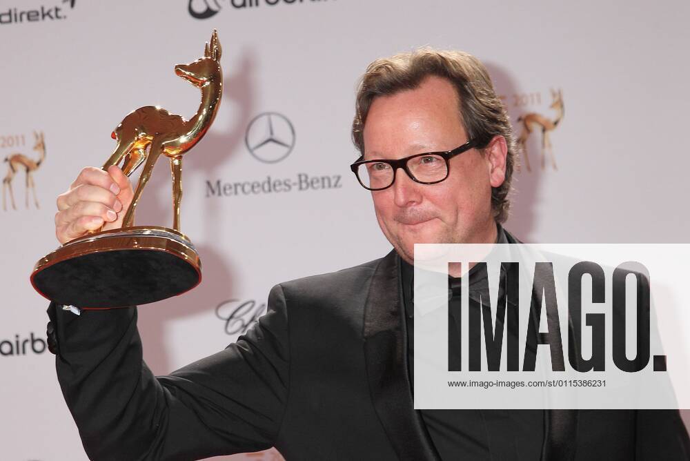 Preistraeger Schauspieler National Matthias Brandt bei der Verleihung der - Bambi 2011 - von Hubert Burda Media in den Rhein-Main-Hallen in Wiesbaden