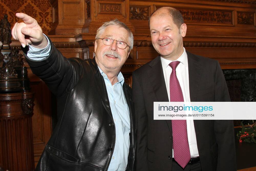 Wolf Biermann, Buergermeister Scholz gratuliert Wolf Biermann zum 75. Geburtstag, Phoenixsaal des Rathauses Hamburg