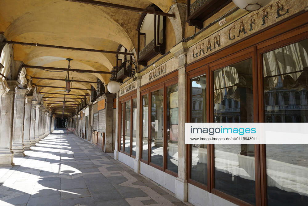 VENICE, LOCKDOWN SECOND SEASON Lockdown second season in Venice, the historical Caffe Quadri out of service due to covid emergency, in st. Markus Square. Venezia Italy