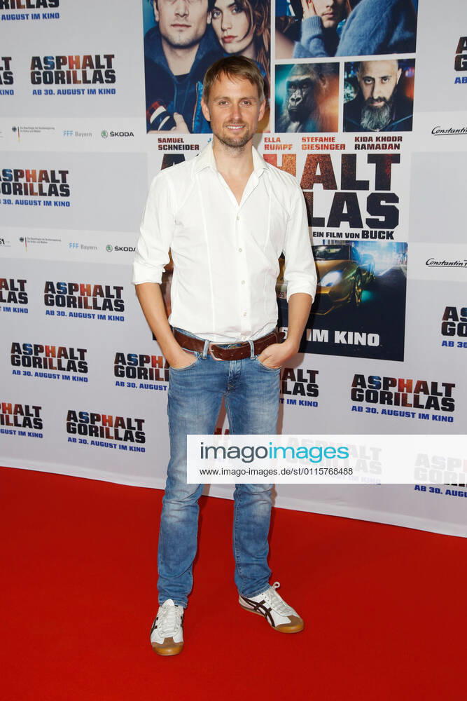 Axel Schreiber gestorben Axel Schreiber auf dem Roten Teppich bei der Premiere von Asphaltgorillas im Kino in der Kulturbrauerei in Berlin.