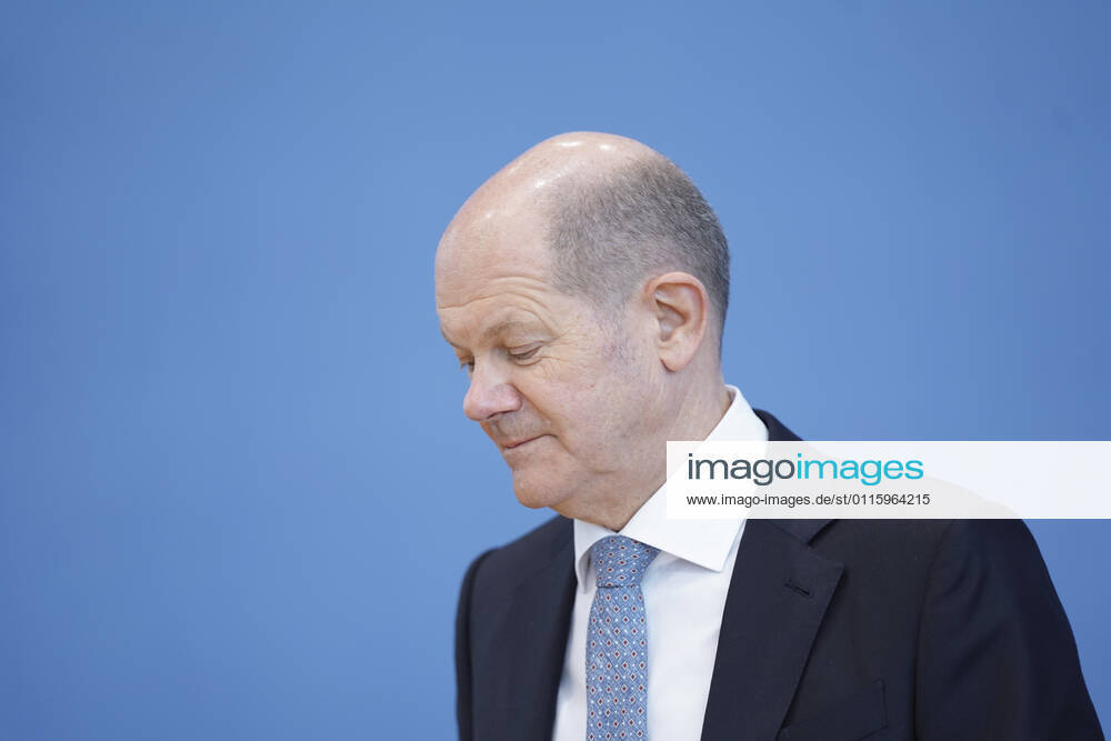Bundespressekonfereenz, Eckwerte des Bundeshaushalts 2022 und Finanzplan 2025 mit Bundesfinanzminister Scholz Aktuell, 24.03.2021, Berlin, Bundespressekonferenz, Olaf Scholz, der deutsche Finanzminister bei der Vorstellung der Eckwerte des Bundeshaushalts 2022 und Finanzplan bis 2025 Berlin Berlin Deutschland