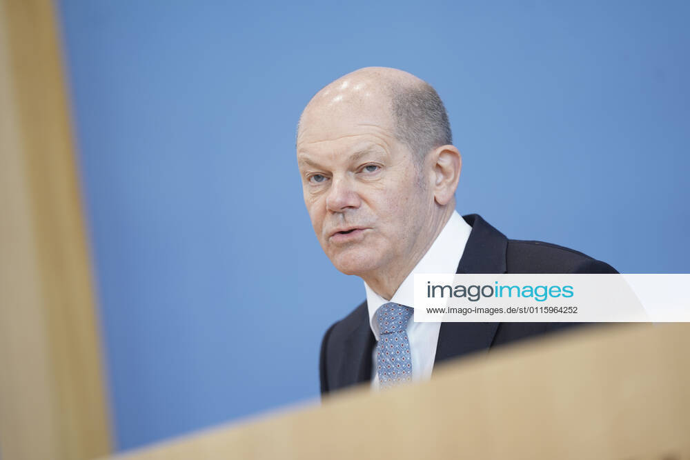 Bundespressekonfereenz, Eckwerte des Bundeshaushalts 2022 und Finanzplan 2025 mit Bundesfinanzminister Scholz Aktuell, 24.03.2021, Berlin, Bundespressekonferenz, Olaf Scholz, der deutsche Finanzminister bei der Vorstellung der Eckwerte des Bundeshaushalts 2022 und Finanzplan bis 2025 Berlin Berlin Deutschland