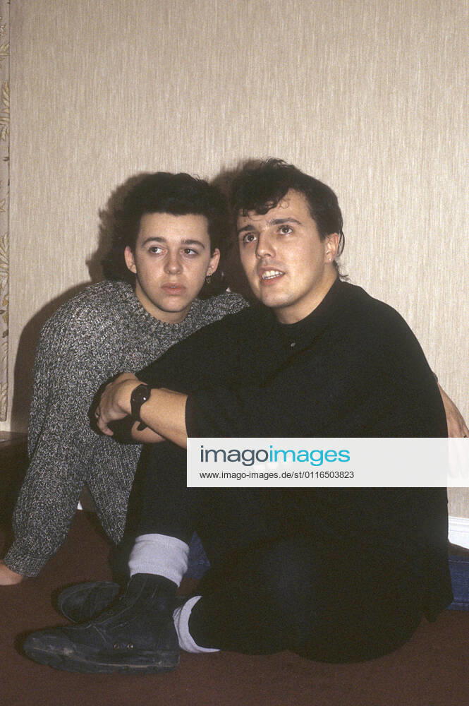 Roland Orzabal und Curt Smith von Tears for Fears bei einem Fototermin im Phonogram Records Office. London
